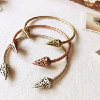 7Pcs Punk Vintage Gold Arrowhead Bracelets Set
